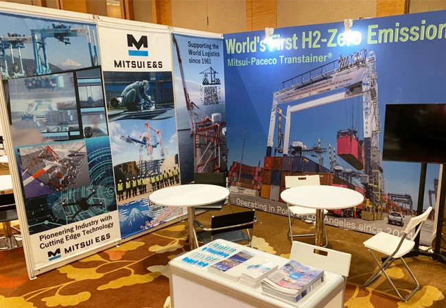 実績360造船業様の展示会壁面装飾のタペストリー使用イメージ